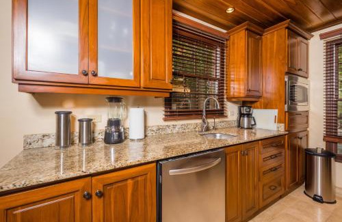 Playa Langosta Villa | Jet Luxury at Langosta Beach Resort & Villas