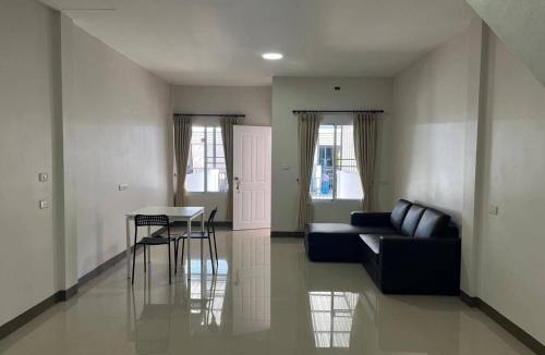 Lamphun House | ทาวน์โฮมทรัพย์มาลีโครงการ9ลำพูน