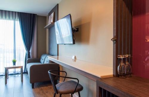 Chachoengsao Hotel | บีบี กลาสเฮ้าส์ ฉะเชิงเทรา2 BB Glass House Chachoengsao Hotel