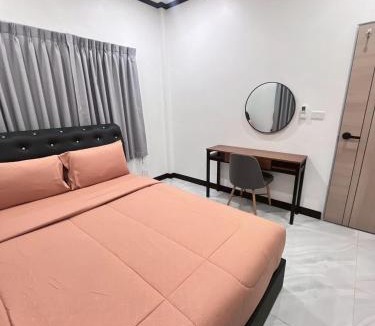 Nong Khon Kwang Villa | บ้านแมวเหมียว