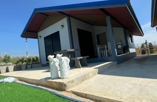 Pong Ta Long House | บ้านไร่สกายดาวเขาใหญ่