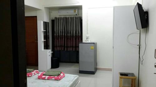Lam Luk Ka Apartment | หอพักรักษ์สุวรรณ Raksuwan Apartment