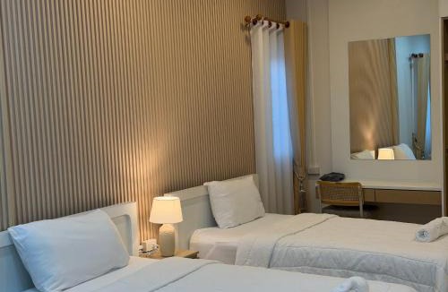 Sam Roi Yot Resort | เพชรไพลินรีสอร์ทสามร้อยยอด