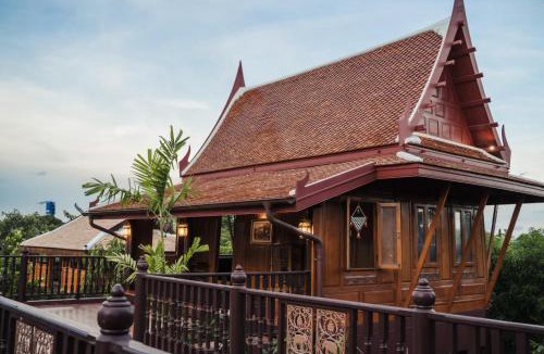 Bueng Kum House | เรือนไทยพราวพิมาน Proudpiman Thai Heritage House