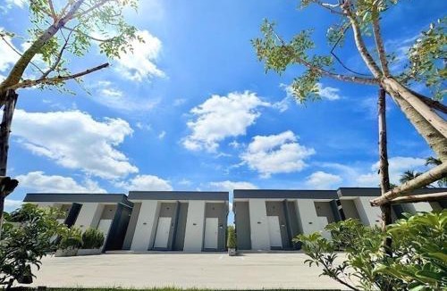 Lang Suan Hotel | โรงแรมหลังสวนเพลส Langsuan place Hotel
