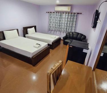 Chachoengsao Hotel | โรงแรมโกลเด้นอินน์
