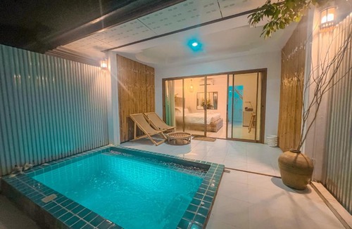 Koh Lan House | โลมา พูลวิลล่า เกาะล้าน Loma pool villa kohlarn