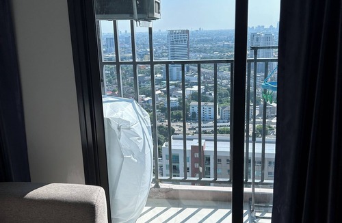 Suan Luang Condo | #1 Summer sunshine 29sqm Room with AC, fitness room, WiFi, pool, washing machine
