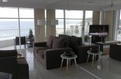 Palm Beach Apartment | 12th floor absolute beach front