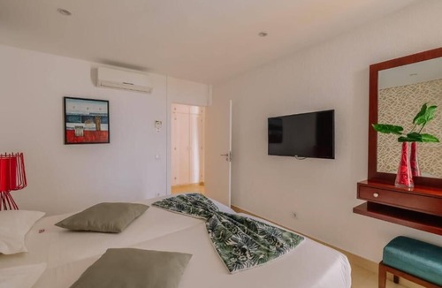 Santa Eulalia Hotel | 1BR Apartment w/Kitchenette: Praia da Oura's Coastal Gem! Parking | 2 Units