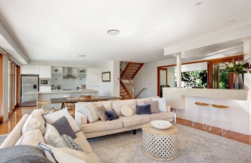 Peregian Beach Apartment | 2-20 Kingfisher Drive, Peregian Beach