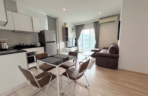 Phuket Apartment | 2-bedroom apartment in a condominium closest too central festival mall