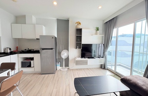 Phuket Apartment | 2-bedroom apartment in a condominium closest too central festival mall