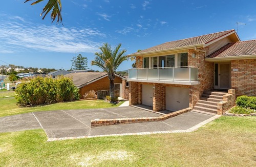 Forster House | 26 Sunbakers