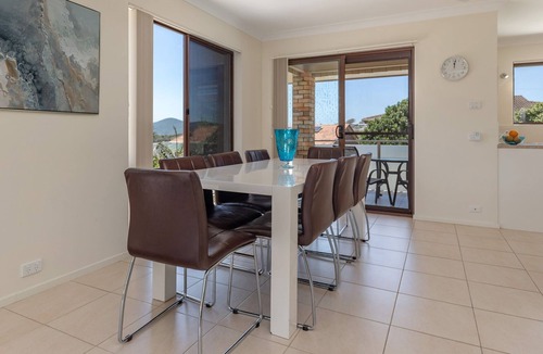 Forster House | 26 Sunbakers
