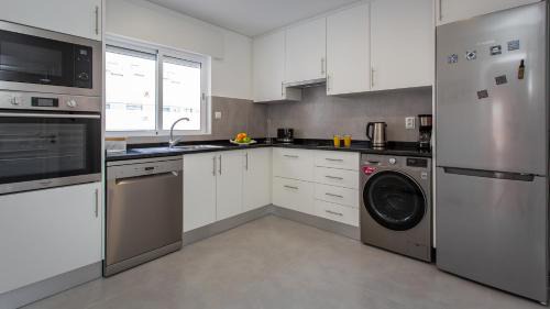 Altura Apartment | 2BD Apartment in Alagoa Beach by LovelyStay