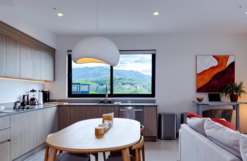 Coco Villa | 2BR with Terrace + Beach Club in Playas del Coco | Naumi N412