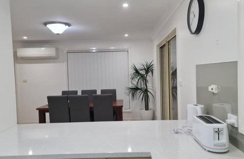 Dean Park House | 3 Bed Room, Luxury Home
