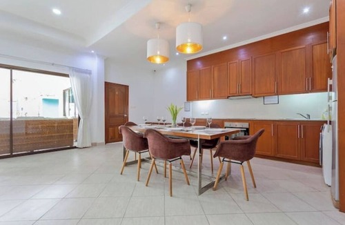 Pratumnak Hill Villa | 3 beds Pratamnak Near Walking Street