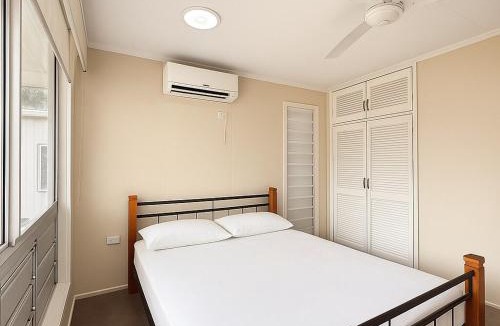 Moranbah Apartment | 31 Leichhardt Dr Relaxing 3Bed Home