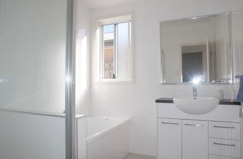 Coomera House | 4 Bedroom house in Coomera
