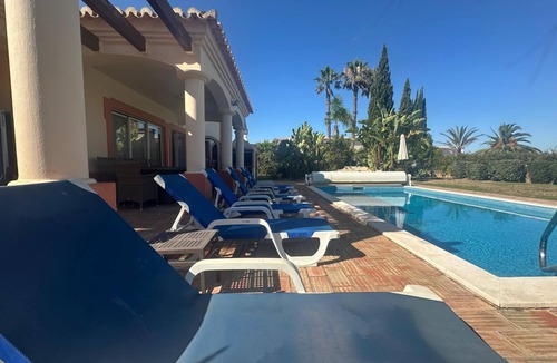Estombar Villa | 5 Bedroom Villa with heated pool - Gramacho Golf Course, Algarve
