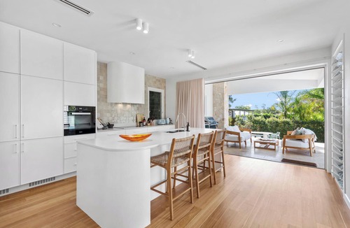 Camp Hill House | A Luxury Escape! ~ 4 Bed House ~ Camp Hill