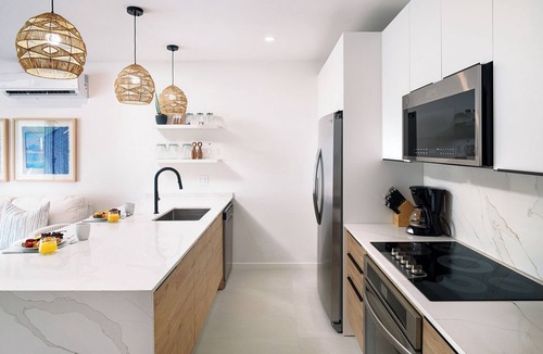 Lower Carlton House | A Modern Vacation Villa - Sorrento 15