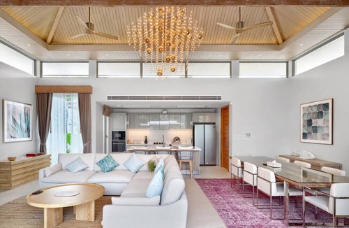 Bang Tao House | A private modern Balinese luxury villa