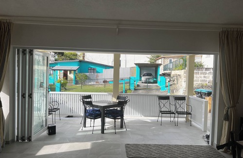 Old Trees Bay Apartment | A True Slice of Paradise in Paynes Bay, Newly renovated lower level apartment.