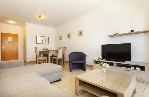 Funchal Apartment | A05 - Luxury 1 Bed Fully Equipped with Pool