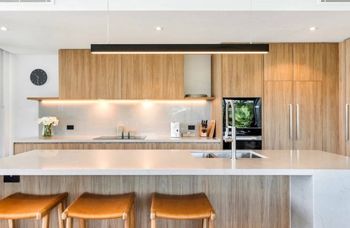 Coolum Beach Apartment | Absolute Beachfront Luxury Apartment