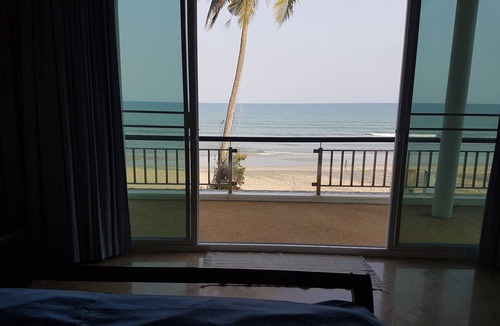 Huai Yang House | Absolute beechfront, 13 beds, private pool