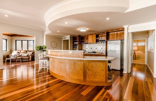 Halls Head House | Absolute Oceanfront - Escape