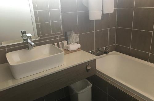 Coonabarabran Hotel | Acacia Motor Lodge
