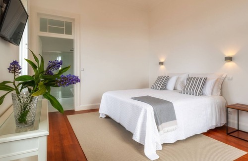 Camara de Lobos Villa | Accommodation 5 rooms in Funchal