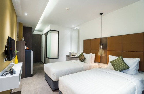 Khlong Ton Sai Hotel | Aim House Bangkok Hotel