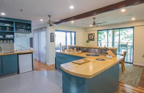 Airlie Beach House | Airlie Guest House
