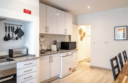 Penha de Franca Apartment | Ajowan Duplex Apartment, Anjos, Lisbon