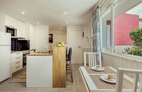 Alges Apartment | Alges Village Casa 2 by lisbon-coast vacation
