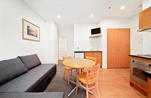Perth Central Business District Apartment | All Suites Perth