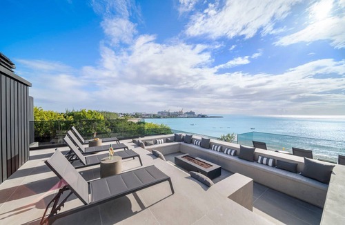 Brighton Villa | Allure 102