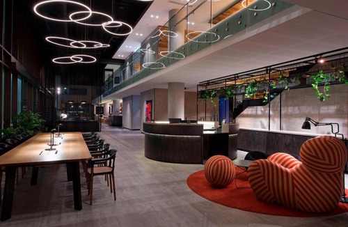 Rivervale Hotel | Aloft by Marriott Perth