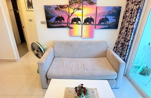 Nong Pla Lai Apartment | Amazon residence - One bedroom Pool view apartment Pattaya Jomtien beach