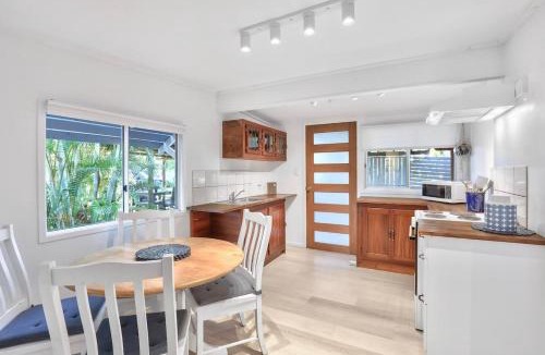 Amity Point House | Amity Waterfront Cabins - Cardhu