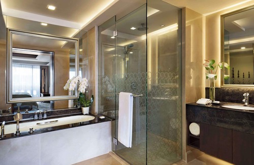 Samre Hotel | Anantara Riverside Bangkok Resort