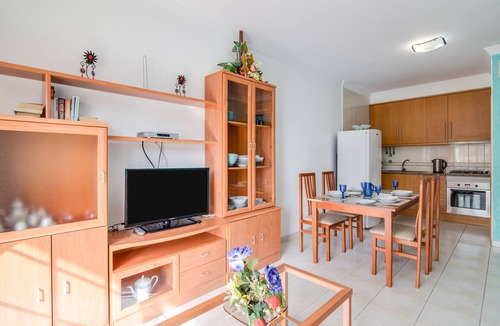 Olhos D'Agua Apartment | Apartment "Bosque São José AF" with Pool, Wi-Fi, A/C, Balcony & Garden