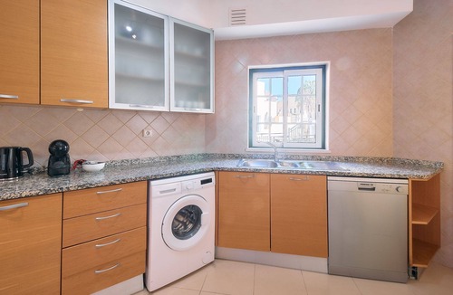 Alporchinhos Apartment | Apartment Brigitte with beautiful sea view, pool and tennis court