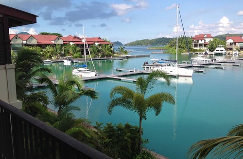 Mahe Island Apartment | apartment sea view and deer island