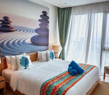 Glacis Apartment | AQUA Boutique Hotel- Secluded Ocean View Suites & Infinity Pool